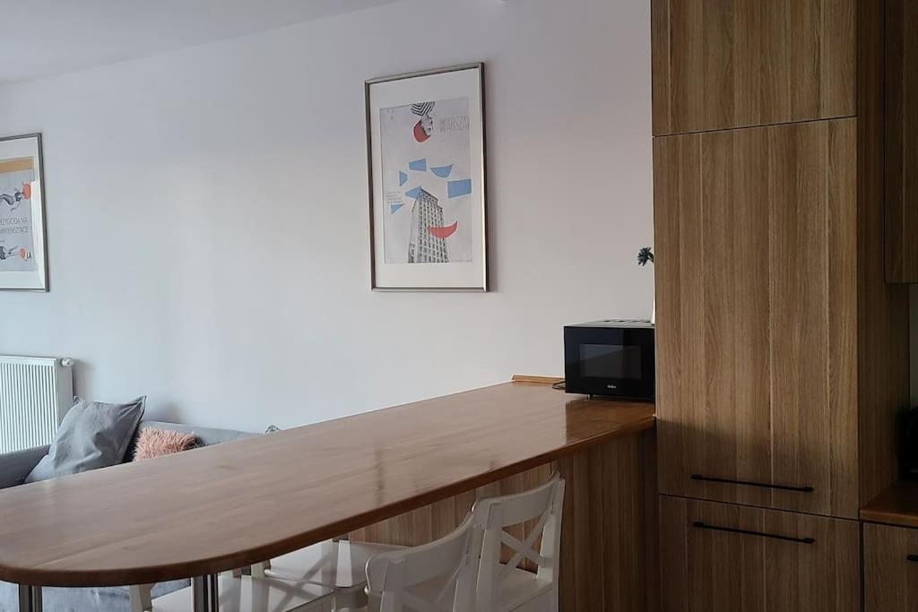Wellsituated 1 Bedroom Condo In Warsaw Freeparking Eksteriør bilde